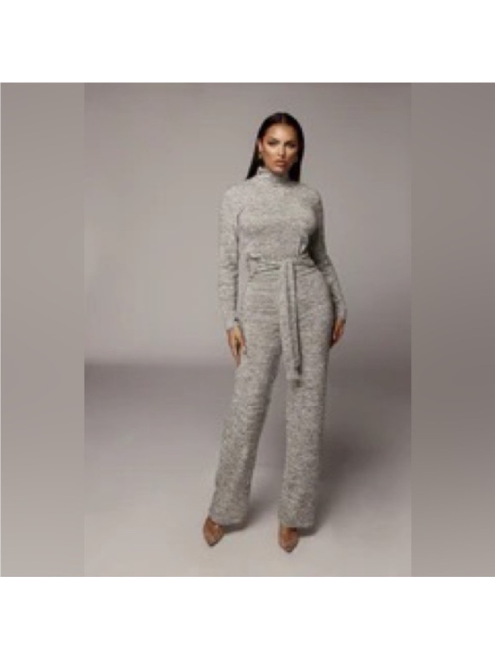 Jlux Label LIGHLY WORN Grey All Tied In Set - Medium